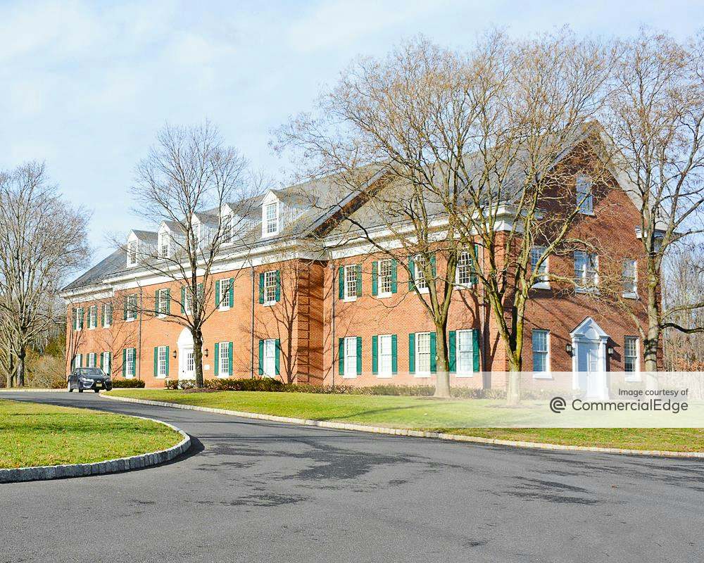 Pfizer Peapack Campus 100 US Route 206 North, Peapack, NJ Office Space